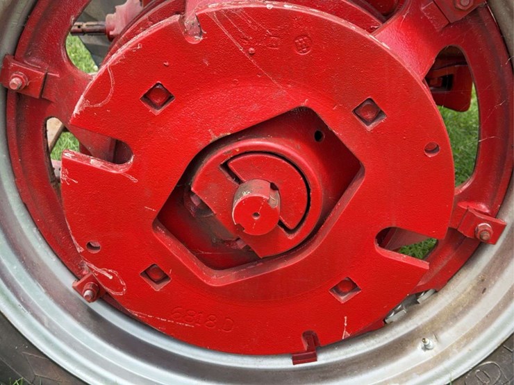 farmall-super-md-image-21