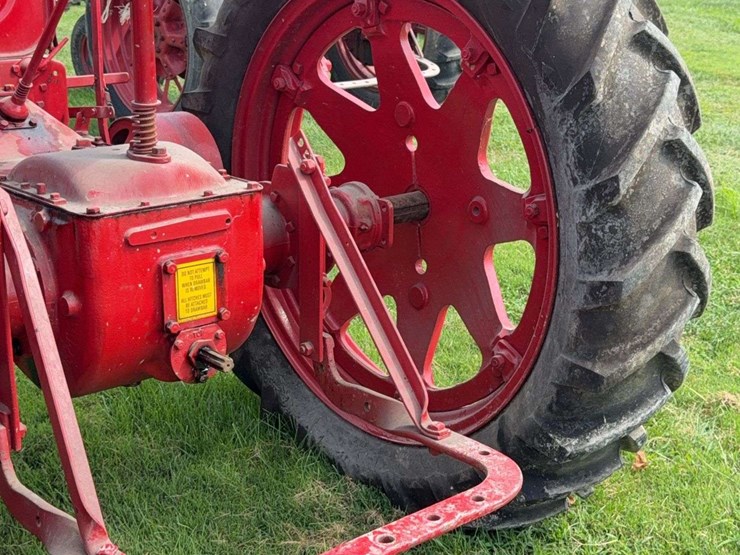 farmall-f-14-image-30
