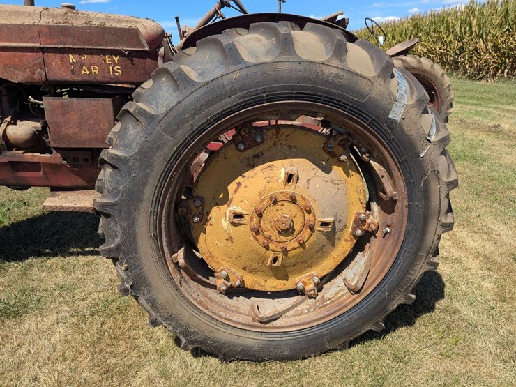 massey-harris-444-image-8