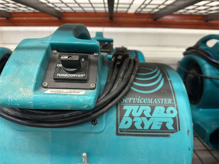 (2)-service-master-turbo-dryers-image-2