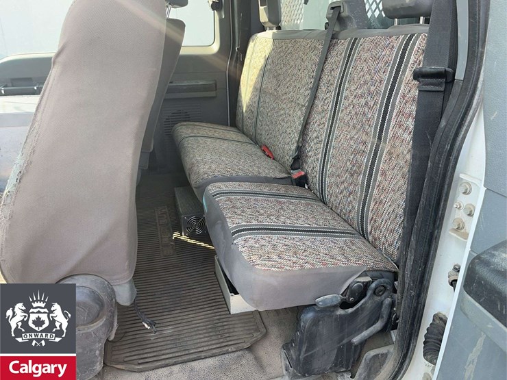2015-ford-f550-image-10