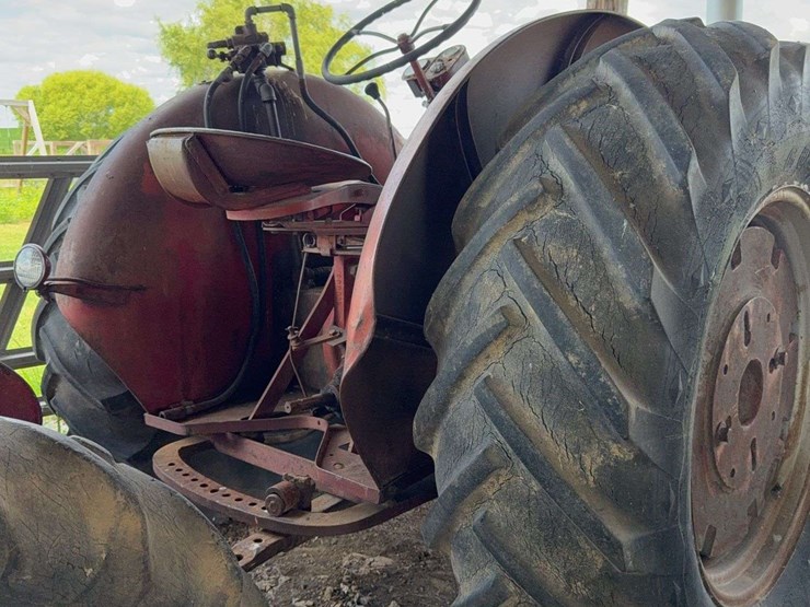 mccormick-wd-9-diesel-image-5