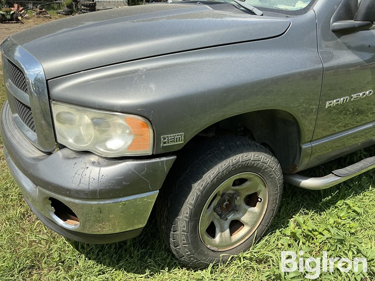 2005-dodge-ram-1500-image-13