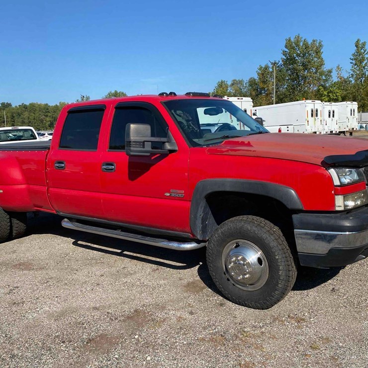 2005 CHEVROLET 3500