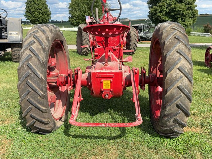 farmall-f-14-image-41