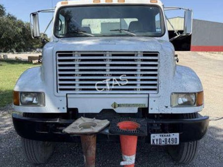 #683-•-international-power-rodder-truck-image-3