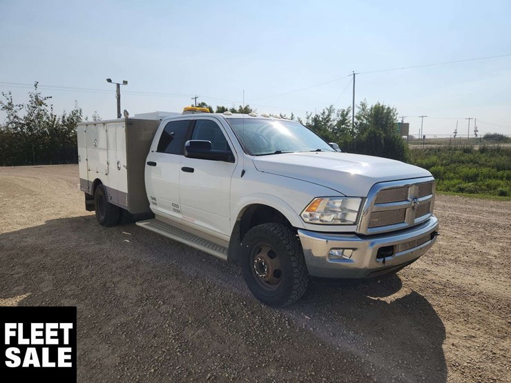 2014-ram-3500-slt-image-2
