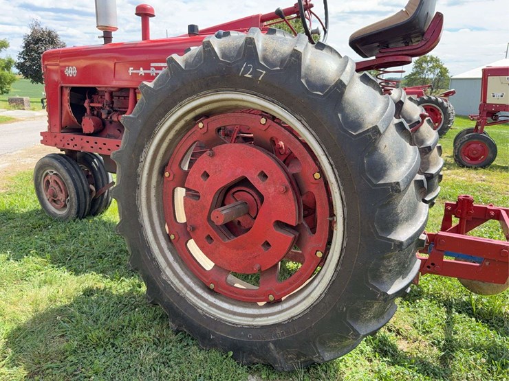 farmall-400-image-30