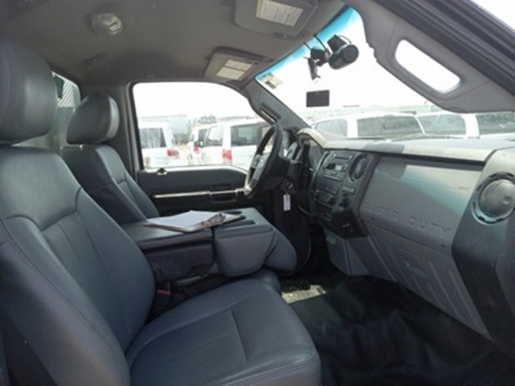 2013-ford-f550-image-5