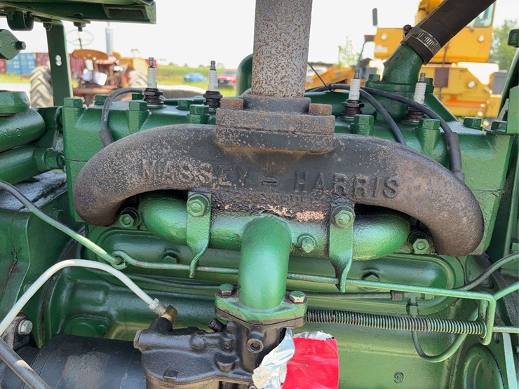massey-ferguson-4-image-14