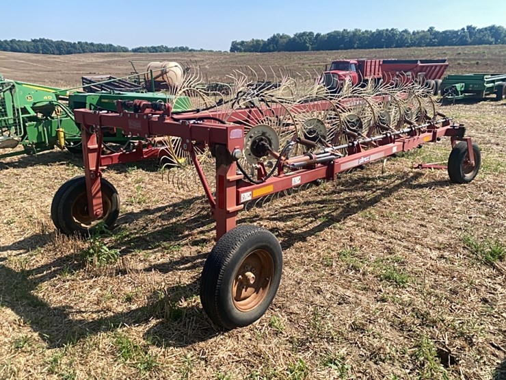 sitrex-wheel-rake-image-2