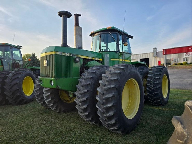 john-deere-8640-image-1