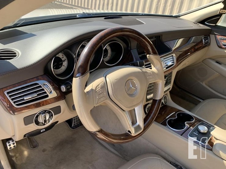 2014-mercedes-benz-cls-sedan-image-7