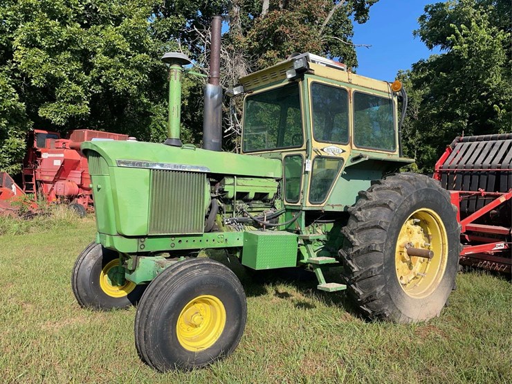 john-deere-4620-image-1