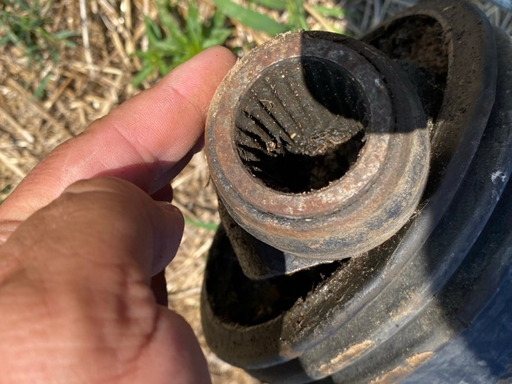 john-deere-635-image-37