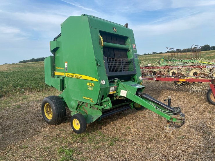john-deere-458-image-1