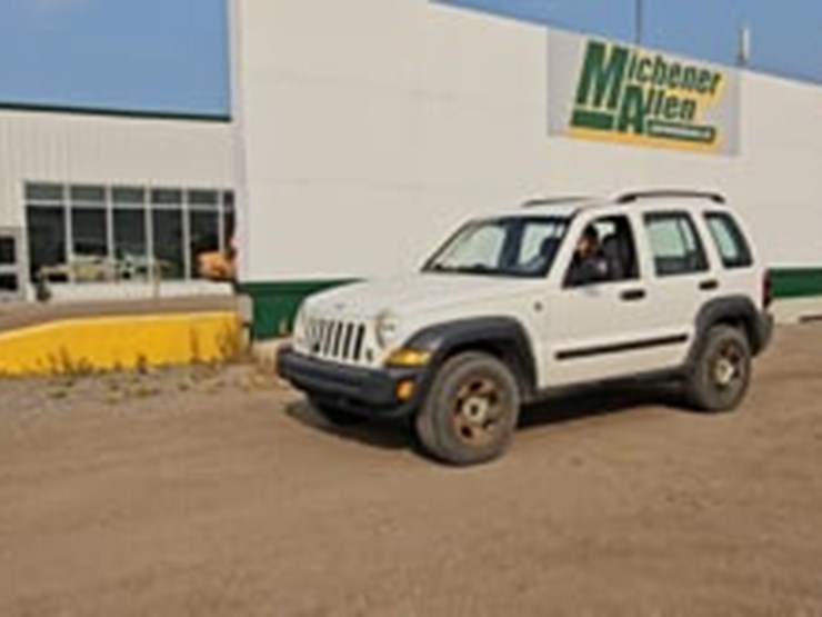 2006-jeep-liberty-sport-image-24