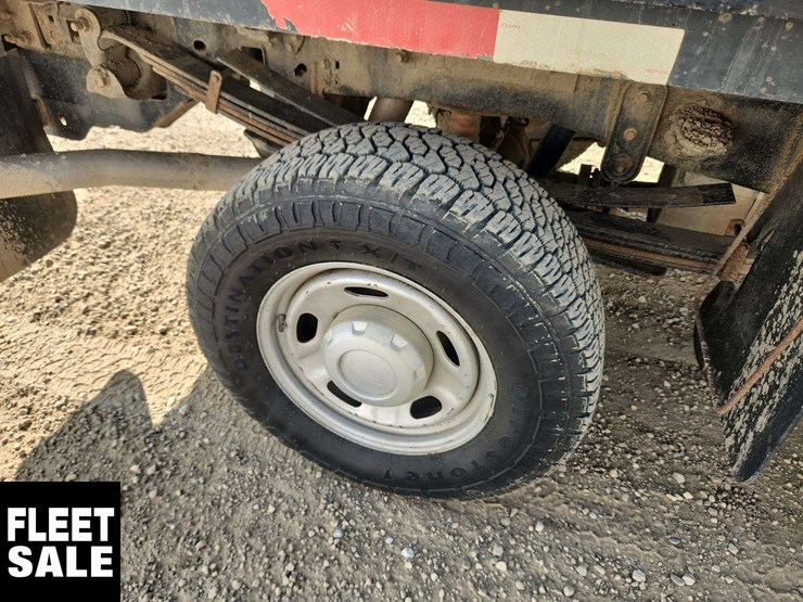 2017-ford-f350-image-28