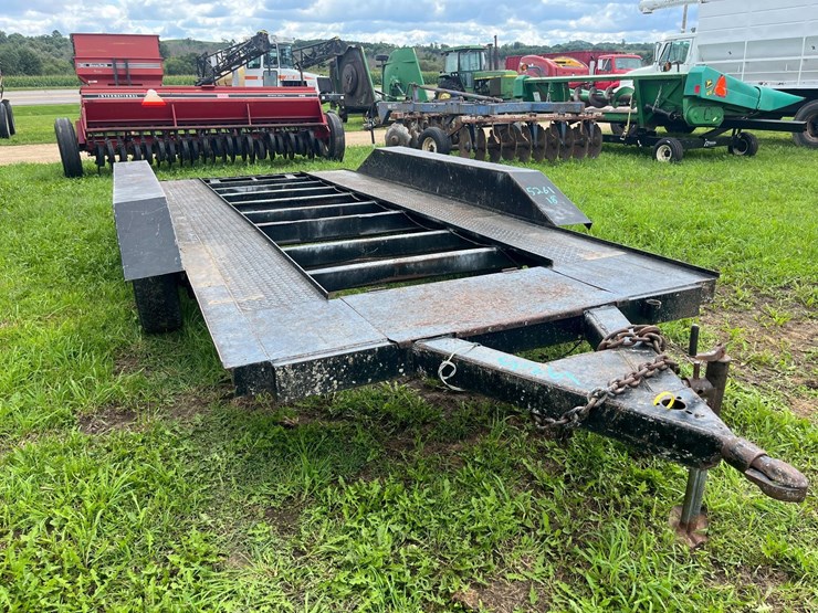 tri-axle-skeleton-trailer-image-1