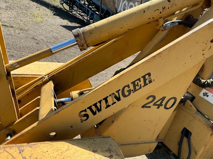 swinger-240-image-17