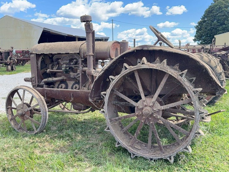 mccormick-deering-10-20-image-8