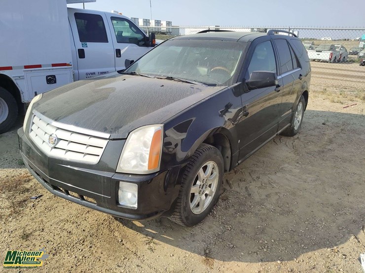 2008-cadillac-srx-image-1