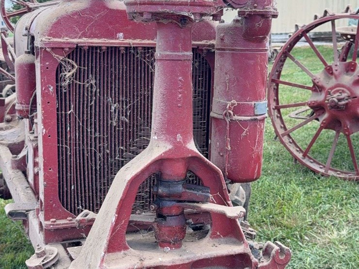 farmall-f-20-image-43