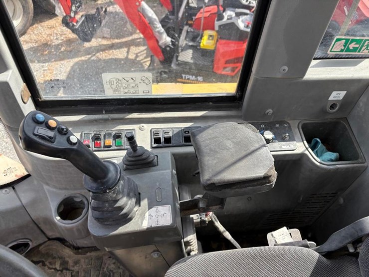 2019-sdlg-l938f-image-26