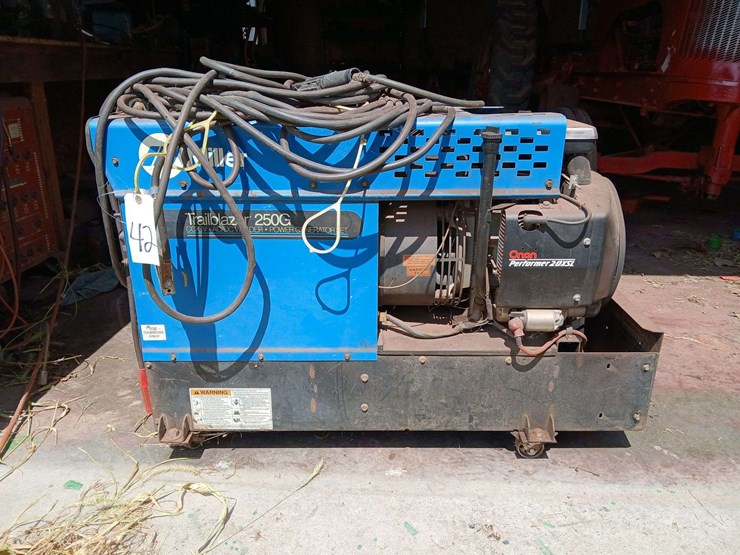 miller-welder/generator-image-1