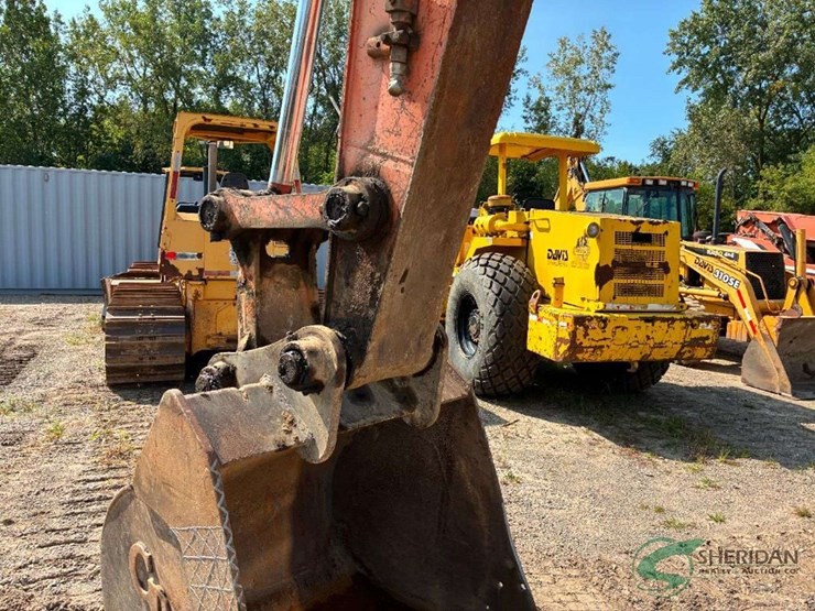 hitachi-ex200-lc-image-26