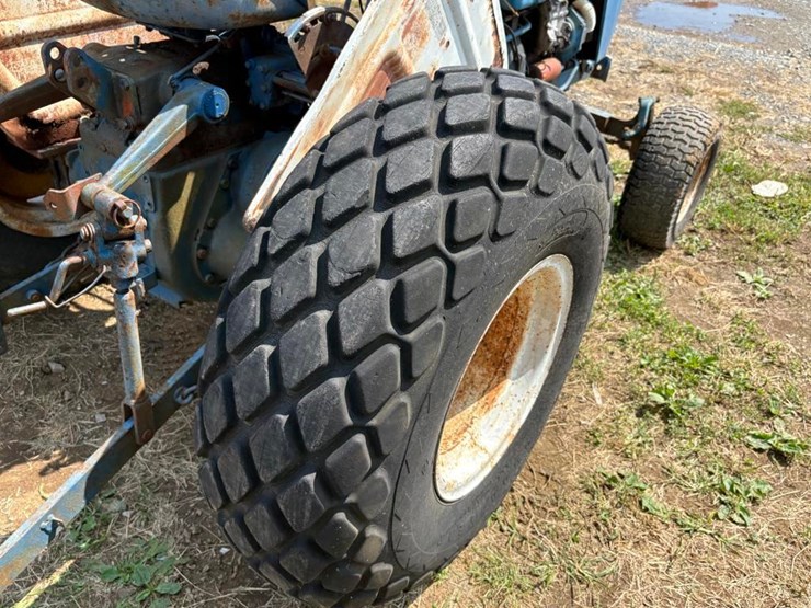 18in-backhoe-bucket-image-9