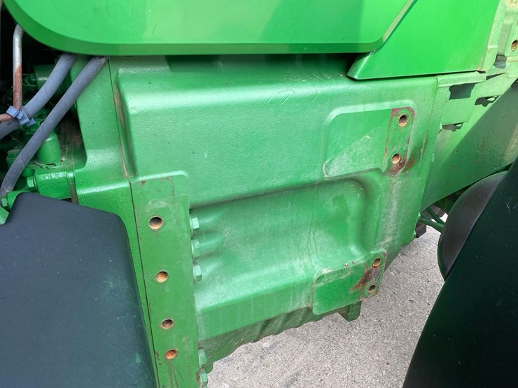 2007-john-deere-8330-image-13