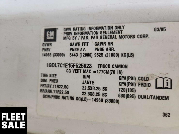 2005-gmc-topkick-c7500-image-7