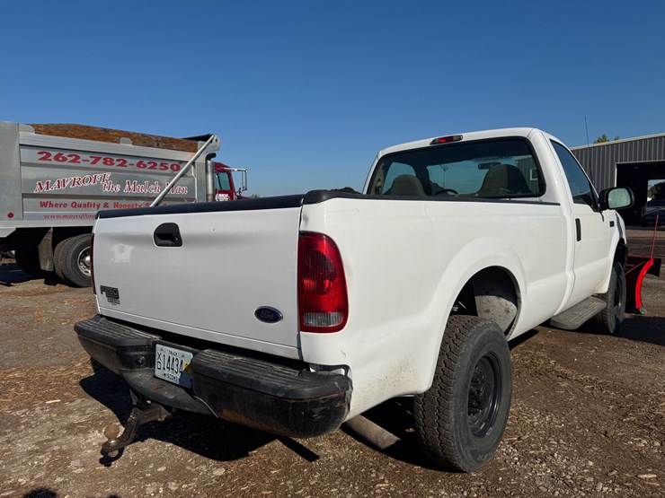 2003-ford-f250-xl-image-4
