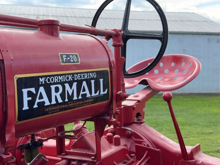 farmall-f-20-image-65