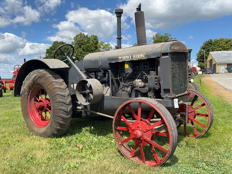 mccormick-deering-22-36-image-1