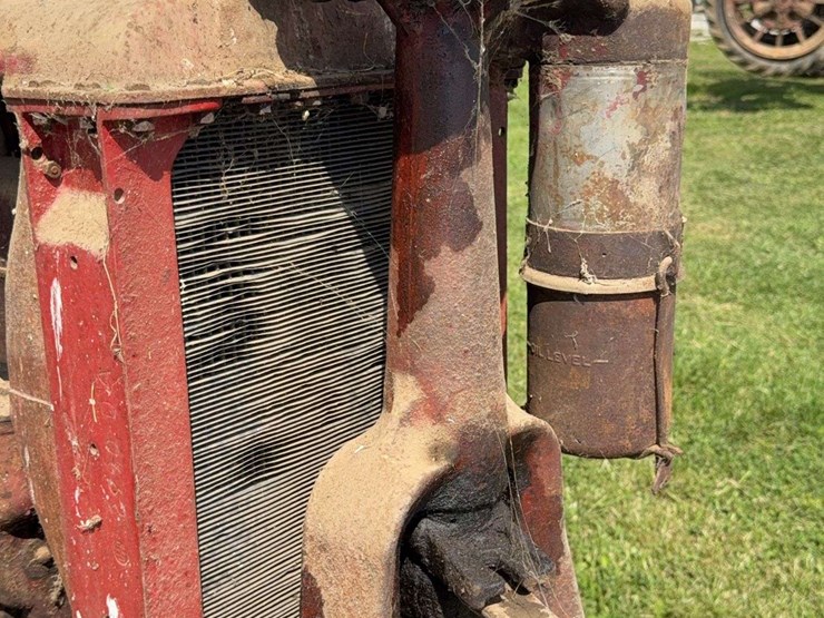 farmall-f-14-image-56