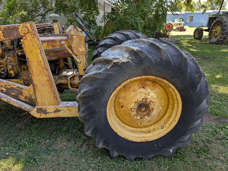 john-deere-440-image-4