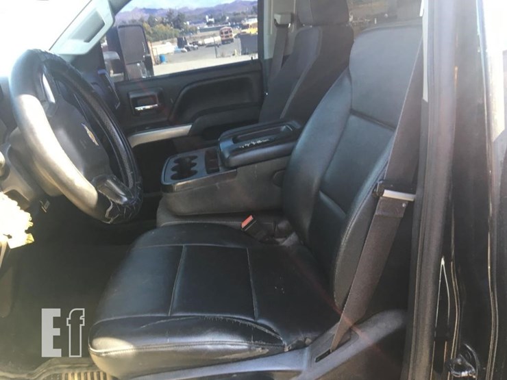 2016-chevrolet-silverado-image-7