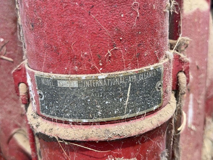 farmall-f-12-image-33