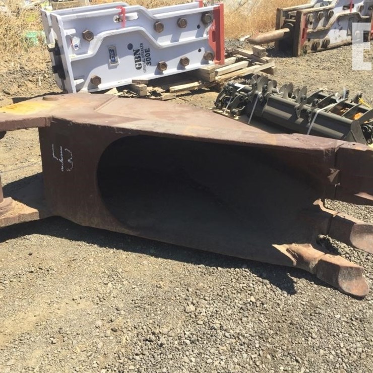 CATERPILLAR 325