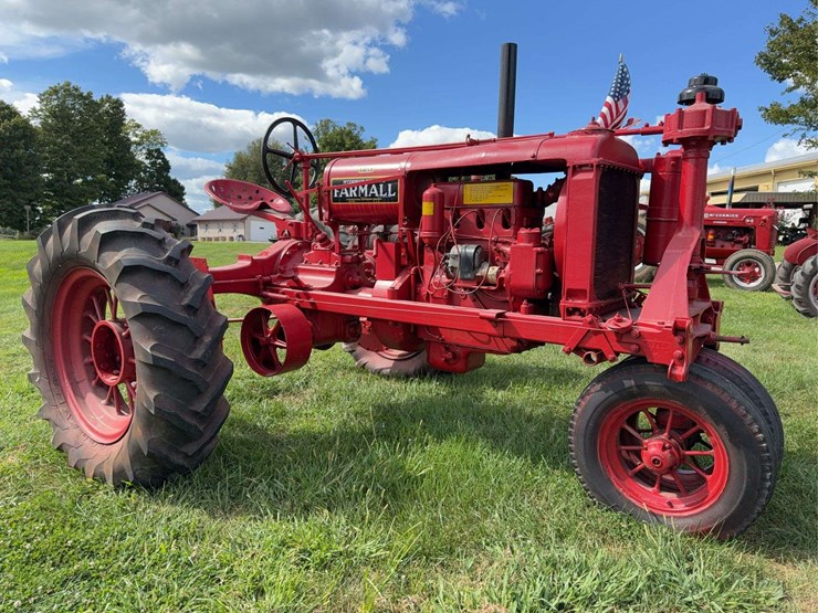 farmall-f-20-image-1