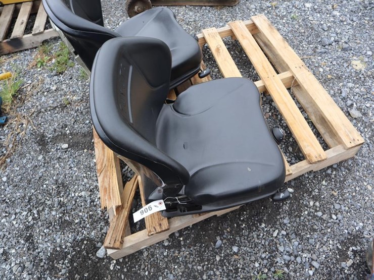 tractor-seat-image-1