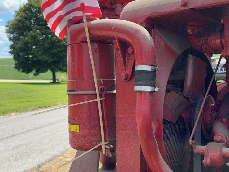 farmall-f-30-image-57