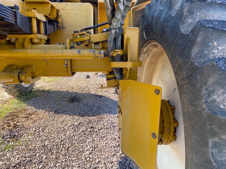 1997-rogator-854-image-9