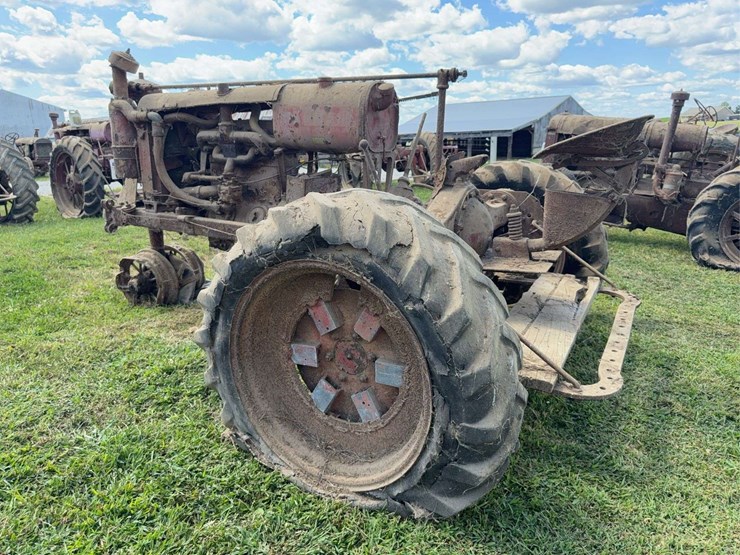 farmall-f-20-image-4