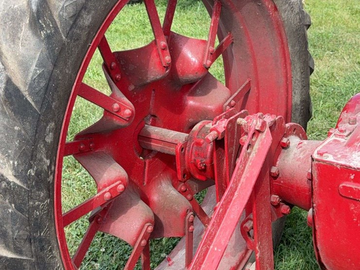 farmall-f-14-image-36