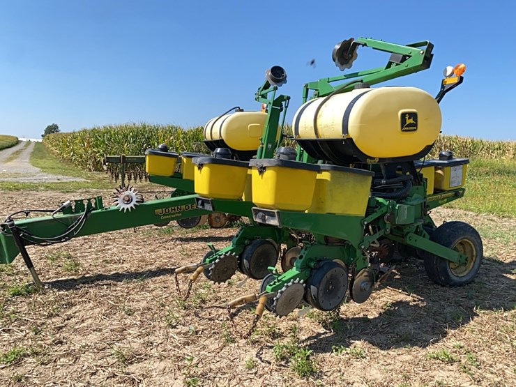 john-deere-1760-image-7