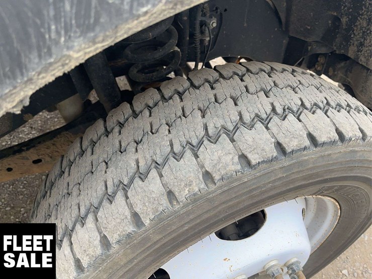 2018-ford-f550-image-8