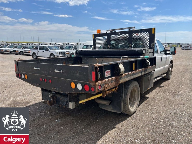 2016-ford-f350-image-4